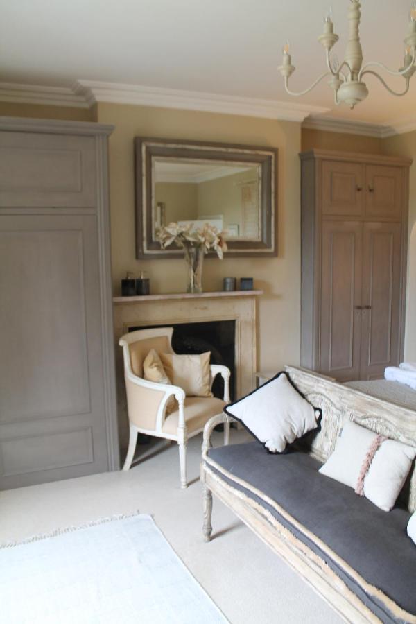 Roundhill Farmhouse Kelston ภายนอก รูปภาพ